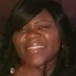 Meet your Posher, Deborah